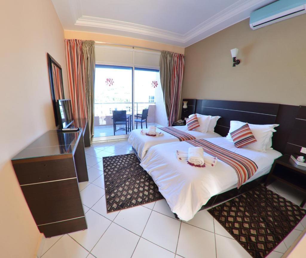 Sidi Harazem Hotel Al Akha מראה חיצוני תמונה